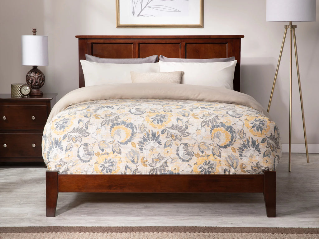 Full Solid Wood Traditional Bed with Panel Headboard in Walnut K922