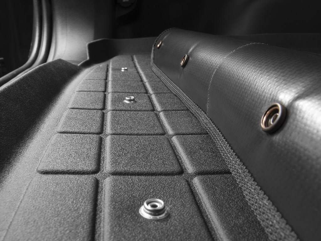 Cargo Liner Q91497