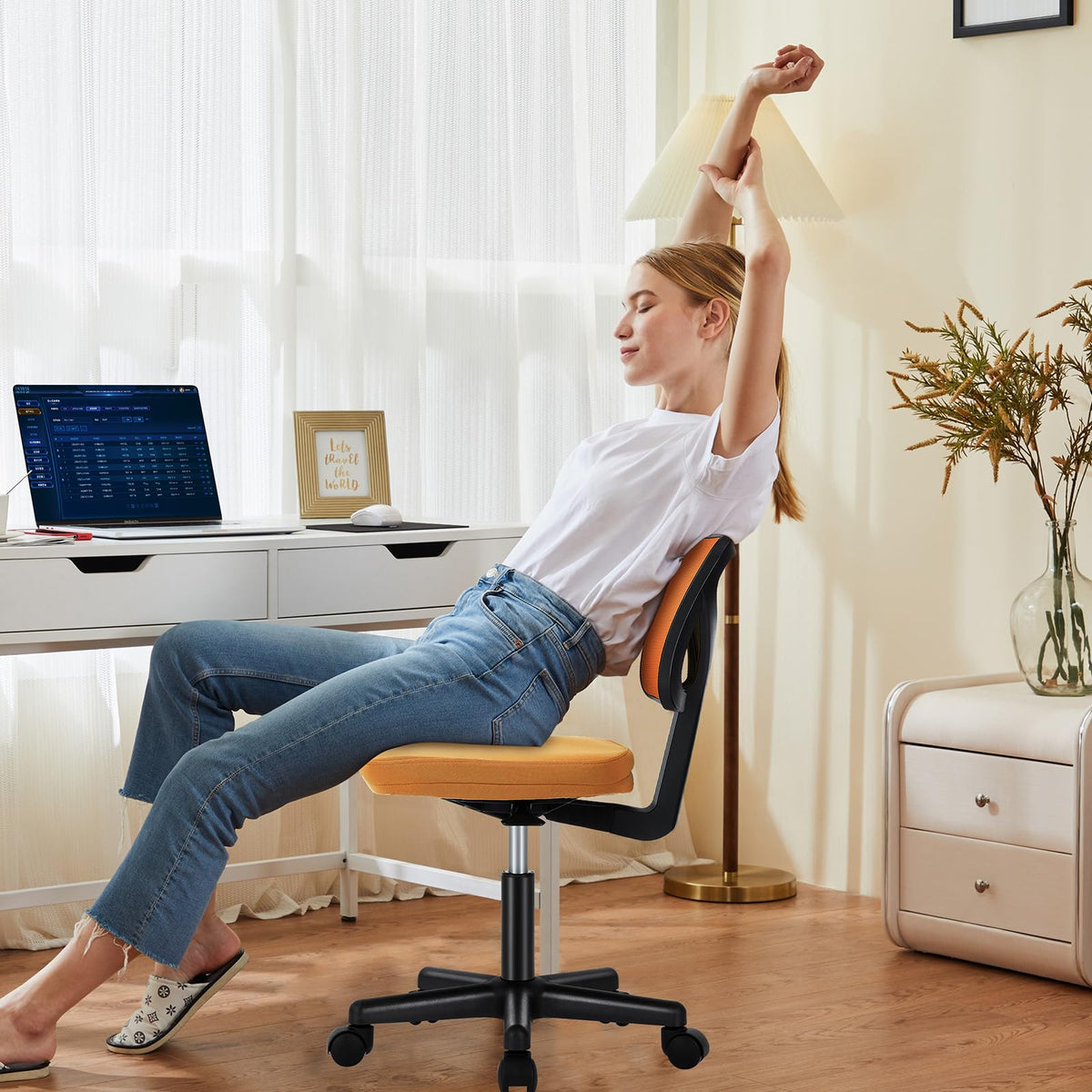 Orange Mesh Ergonomic Low-Back Swivel Office Chair E2276