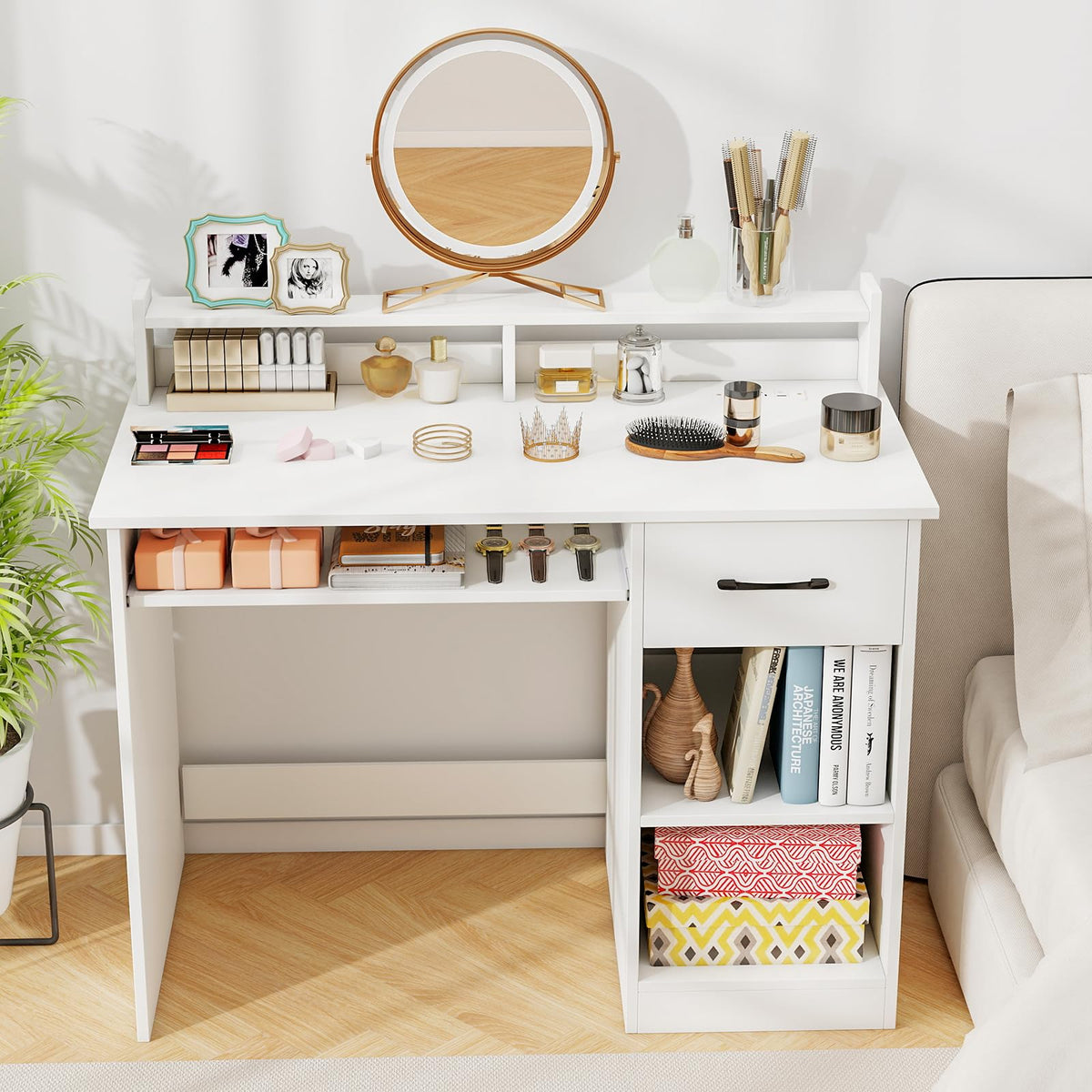 White Desk with Drawer and Keyboard Tray P719
