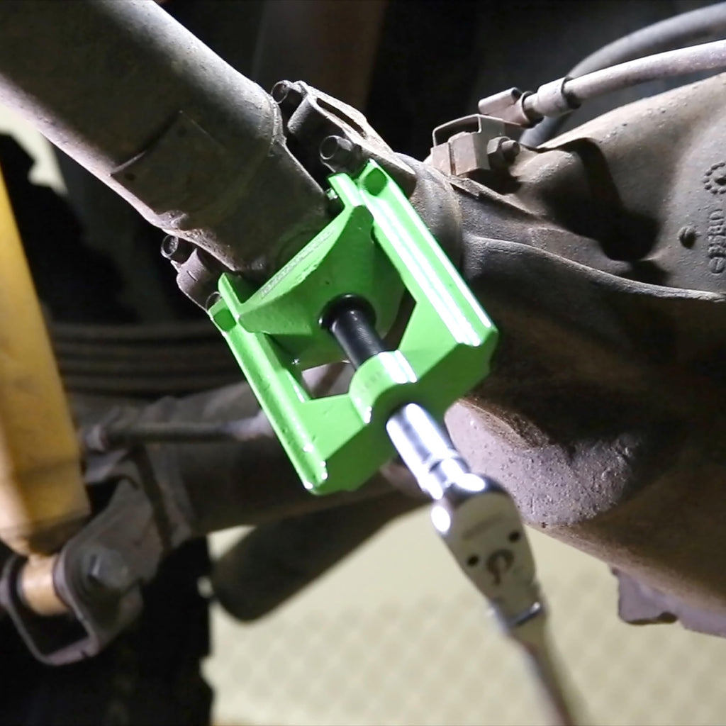 Heavy Duty U Joint Puller D1751