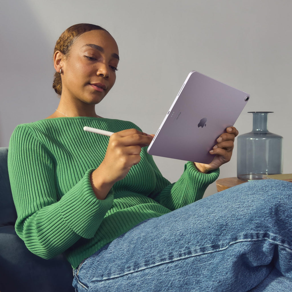 iPad Air 13-inch Wi-Fi 128GB Blue R54680