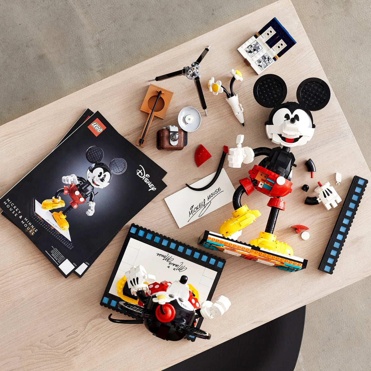 Mickey Mouse & Minnie Mouse Buildable Characters 1,739 Pieces F721