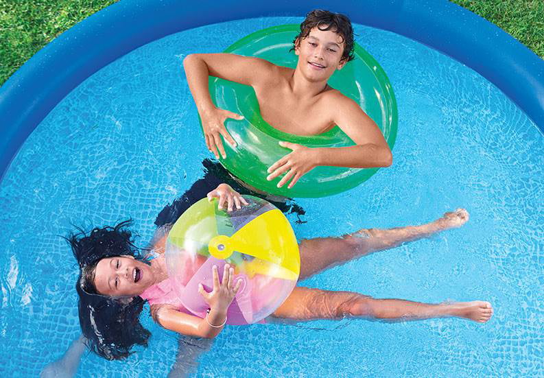 10' x 30 Above Ground Pool + Automatic Vacuum G9887