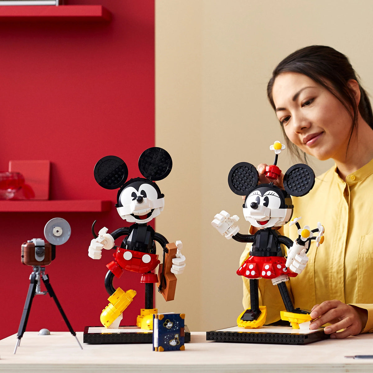 Mickey Mouse & Minnie Mouse Buildable Characters 1,739 Pieces F721