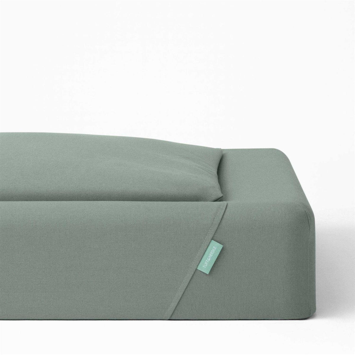 Tuft Needle Dog Bed B46747